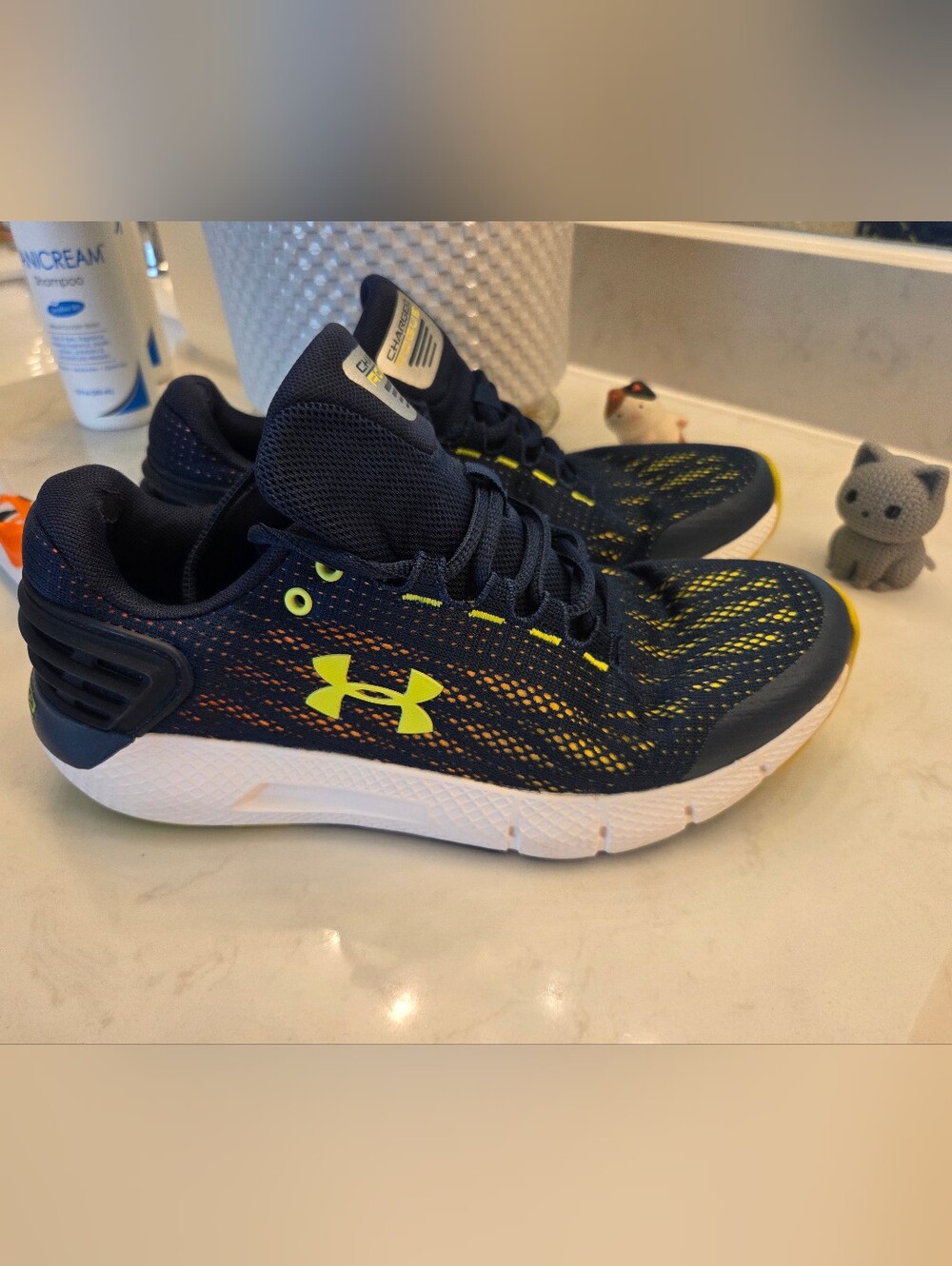 Under Armour Charged Rogue